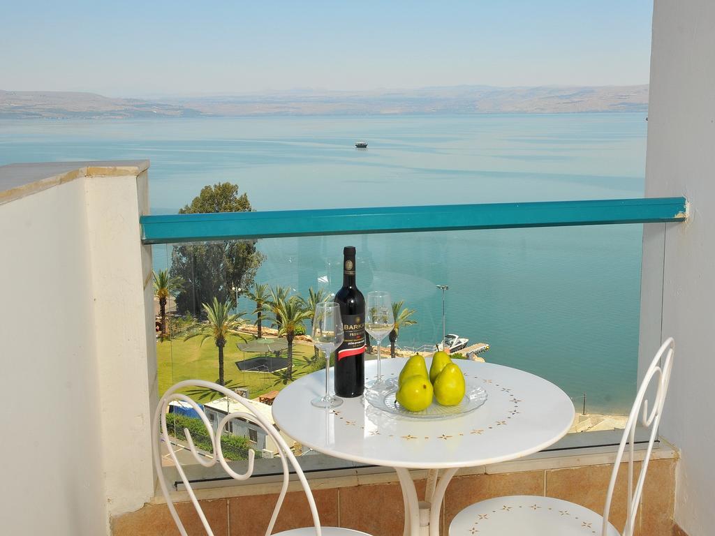 Beautiful Sea Of Galilee Lakeside Apartment Tiberíades Habitación foto